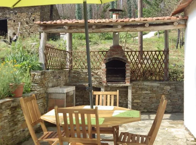 Hébergement de vacances Casa Da Eira *